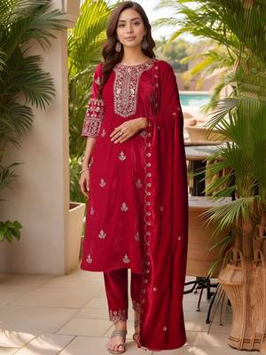 women ethnic motifs embroidered regular thread work velvet kurta with trousers & with dupatta 3