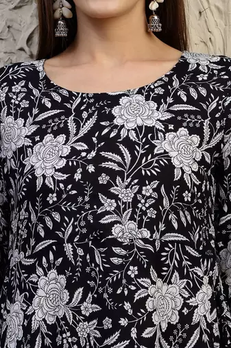 women floral printed  cotton a-line kurta with trouser & dupatta