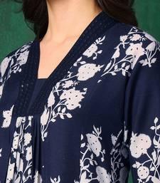 women floral printed & embroidered sequinned kurta with trousers & dupatta
