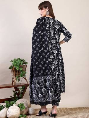 women ethnic motifs printed a-line kurta with trouser & dupatta 4
