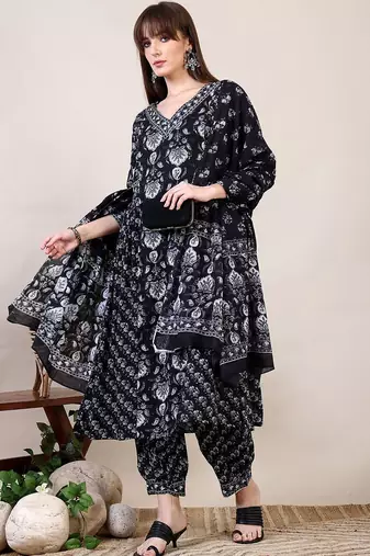 women ethnic motifs printed a-line kurta with trouser & dupatta
