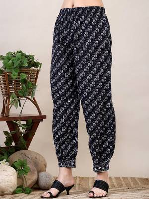 women ethnic motifs printed a-line kurta with trouser & dupatta 6