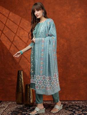 embroidered tie-up neck thread work straight kurta with trousers & dupatta 5