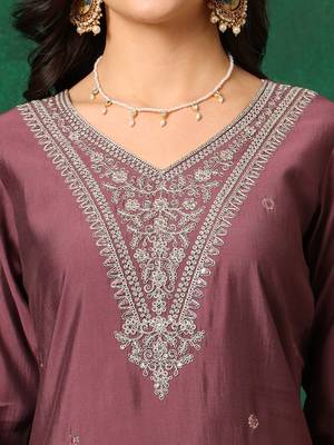 women floral embroidered regular kurta with trousers & dupatta 2