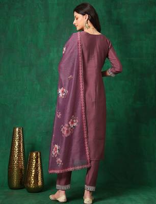 women floral embroidered regular kurta with trousers & dupatta 4