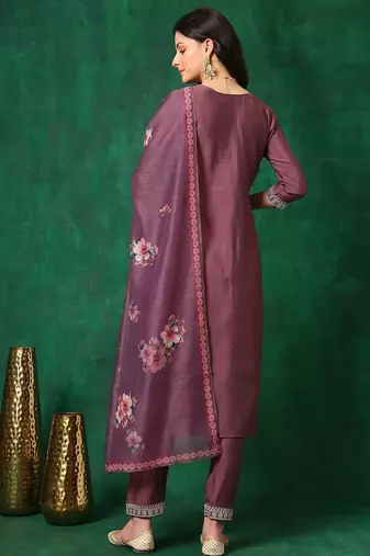 women floral embroidered regular kurta with trousers & dupatta