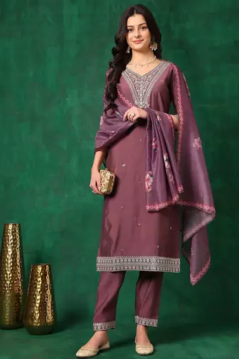 women floral embroidered regular kurta with trousers & dupatta