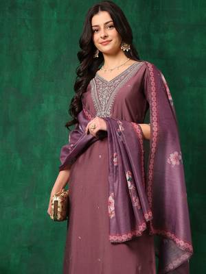 women floral embroidered regular kurta with trousers & dupatta 7