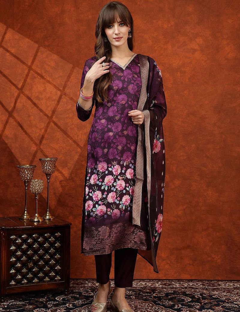 women floral printed kurta with trousers & dupatta