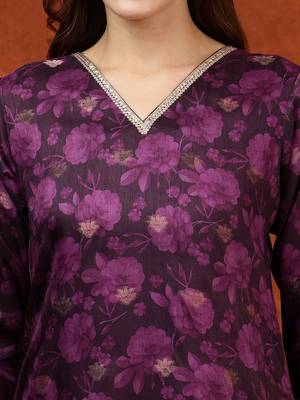 women floral printed kurta with trousers & dupatta 2