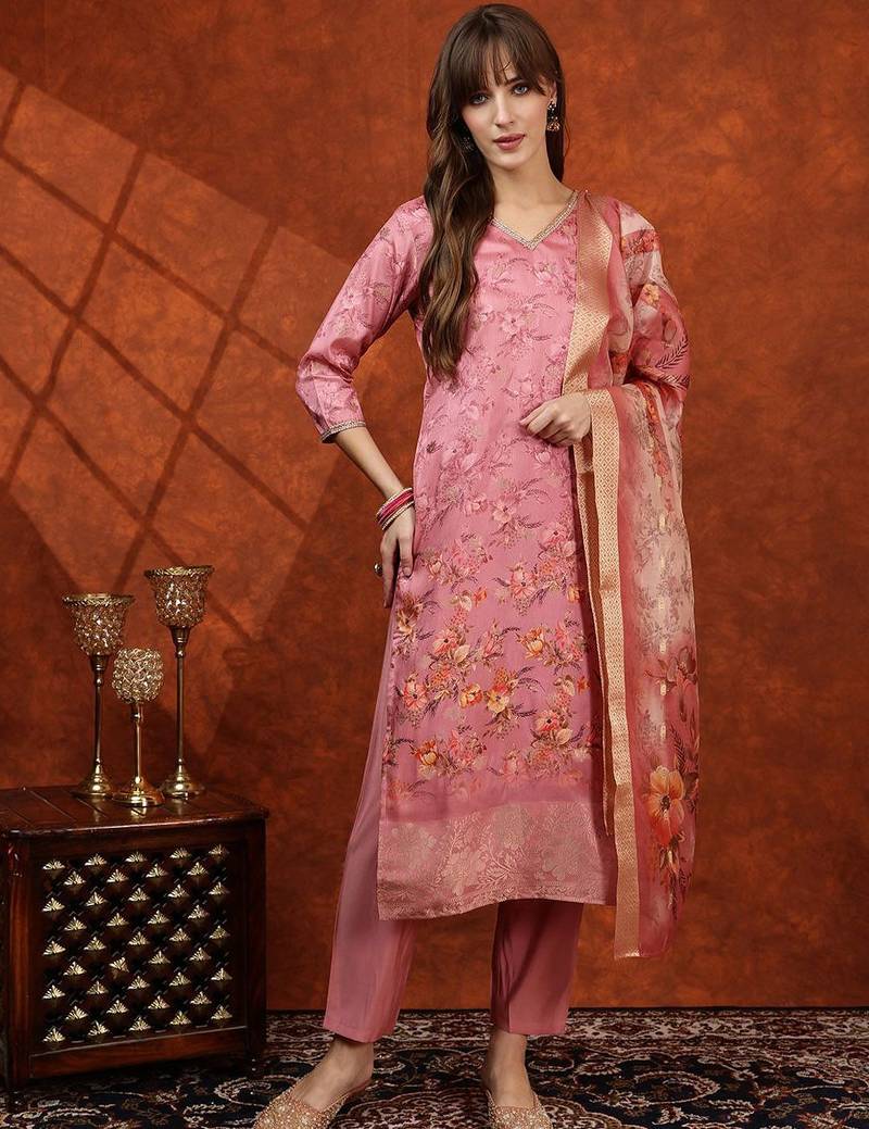 women floral printed kurta with trousers & dupatta