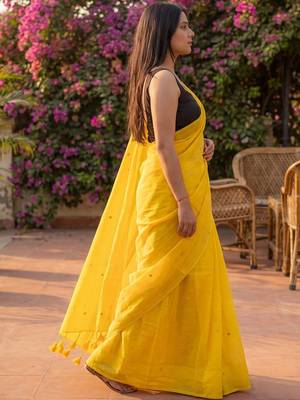 Yellow embellished zari  cotton handloom khadi saree 2