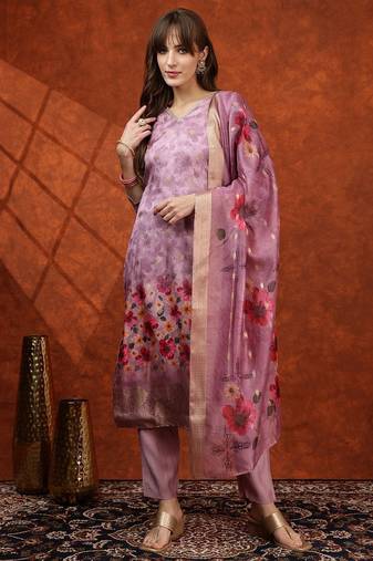 women floral printed kurta with trousers & dupatta