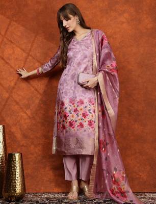 women floral printed kurta with trousers & dupatta 6