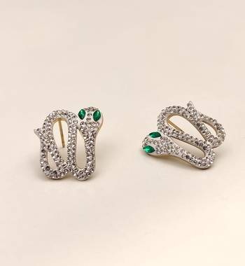 Anti-tarnish, gold-tone finish, pave crystal setting, stud back closure, statement jewellery 4