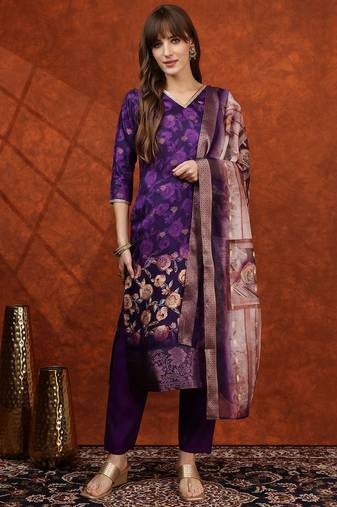 women floral printed kurta with trousers & dupatta