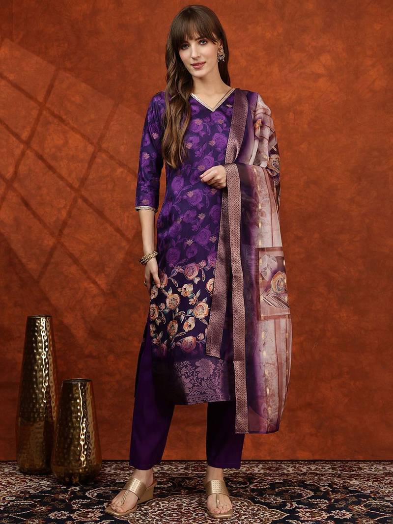 women floral printed kurta with trousers & dupatta