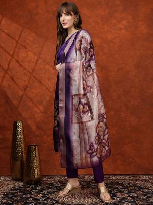 women floral printed kurta with trousers & dupatta 4
