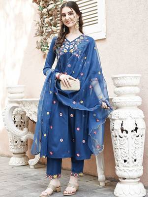 embroidered thread work  silk a-line kurta with trousers & dupatta 1