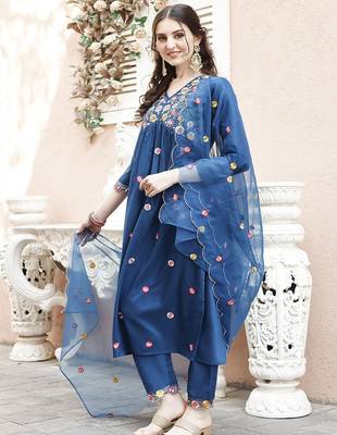 embroidered thread work  silk a-line kurta with trousers & dupatta 3