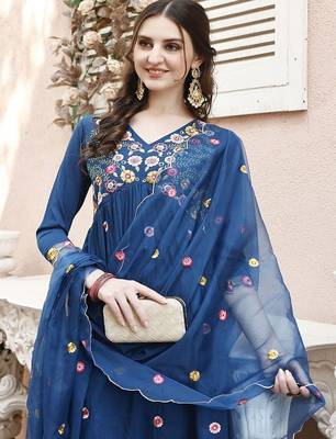 embroidered thread work  silk a-line kurta with trousers & dupatta 6