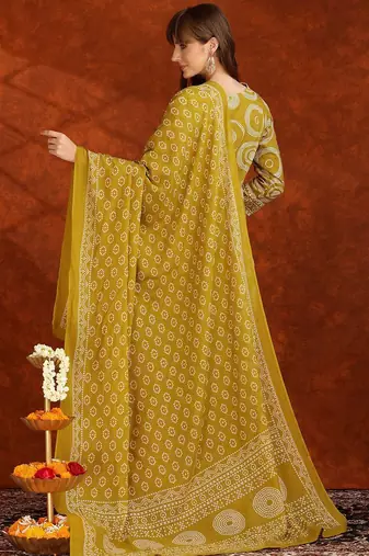 bandhani printed thread work v-neck  cotton kurta with trousers & dupatta