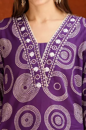bandhani printed thread work v-neck  cotton kurta with trousers & dupatta