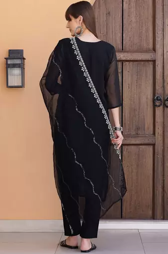 floral embroidered sequinned organza straight kurta with trousers & dupatta