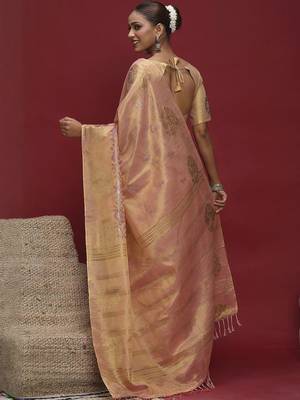 Peach woven design zari banarasi saree with matching blouse 4