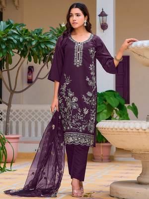 floral embroidered chanderi cotton straight kurta with trousers & dupatta 1