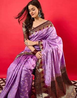Lavender woven design zari banarasi saree 4