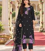 floral embroidered regular chanderi cotton kurta with trousers with dupatta