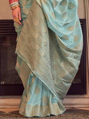 Blue women woven design jaali silk blend banarasi saree 4