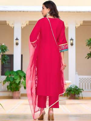 floral embroidered mirror work chanderi cotton kurta & trousers & dupatta 5