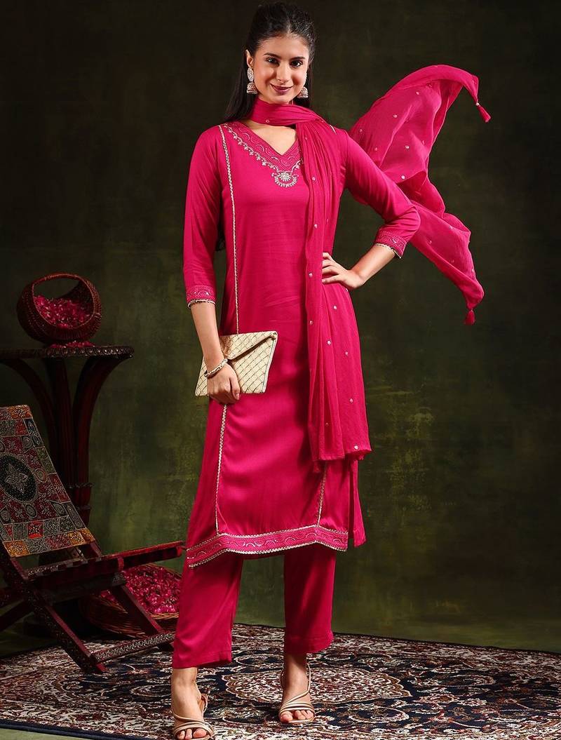 floral embroidered sequinned straight kurta with trouser & dupatta