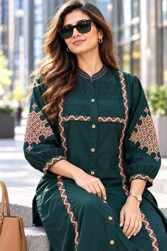 women ethnic motifs embroidered regular thread work kurta with trousers