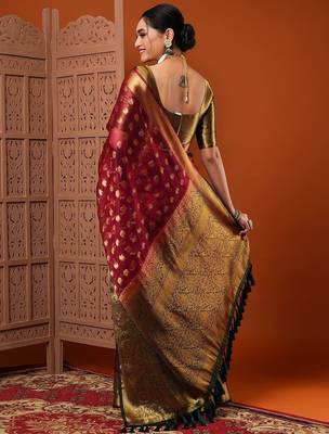 Maroon ethnic motifs woven design organza banarasi saree 2