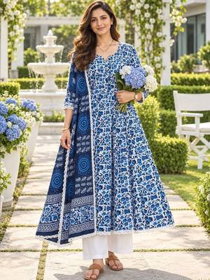 women floral printed kurta & palazzos & dupatta 1