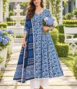 women floral printed kurta & palazzos & dupatta