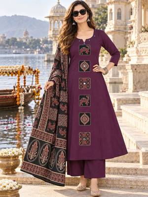 women ethnic motifs embroidered regular thread work  cotton kurta with palazzos & with 1