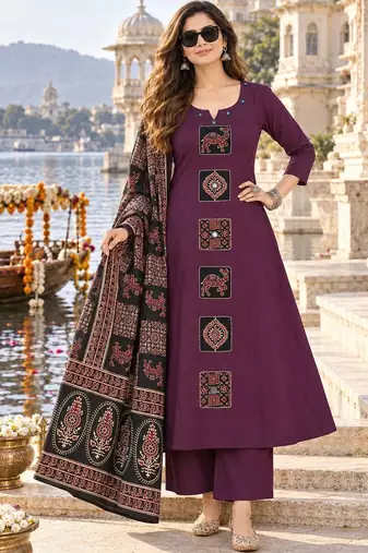 women ethnic motifs embroidered regular thread work  cotton kurta with palazzos & with