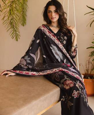 women floral regular thread work kurta with palazzos & with dupatta 2