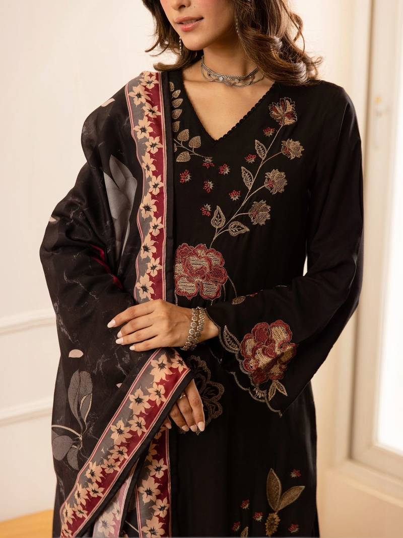 women floral regular thread work kurta with palazzos & with dupatta