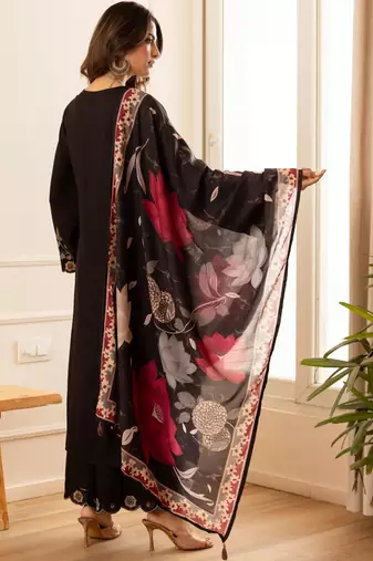 women floral regular thread work kurta with palazzos & with dupatta