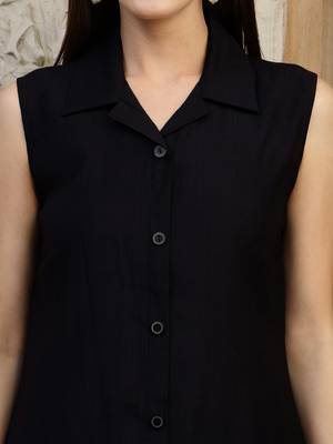 women regular kurta with palazzos 6