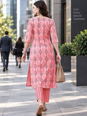 women ethnic motifs printed kurta with trousers & with dupatta 4