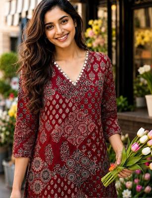 women ethnic motifs printed regular  cotton kurta with trousers 3