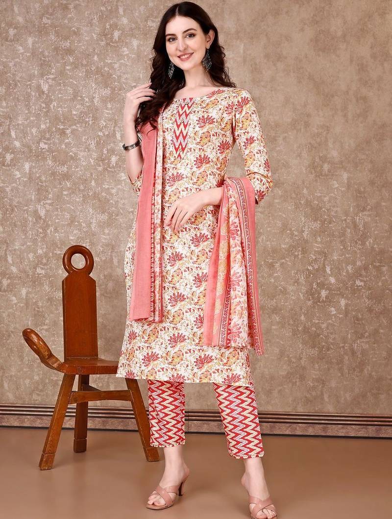 women floral printed kurta with trousers & with dupatta