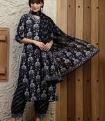 women ethnic motifs printed regular kurta with pyjamas & with dupatta