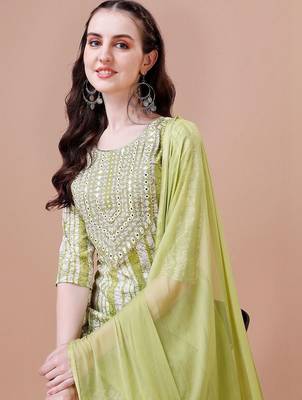 women floral printed mirror work kurta with trousers & with dupatta 2